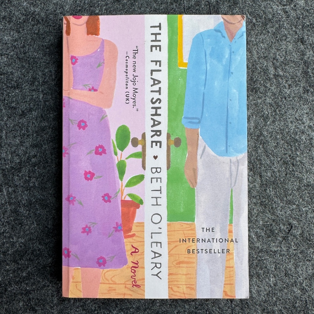 The Flatshare by Beth O'Leary Paperback Contemporary Fiction Romantic Comedy